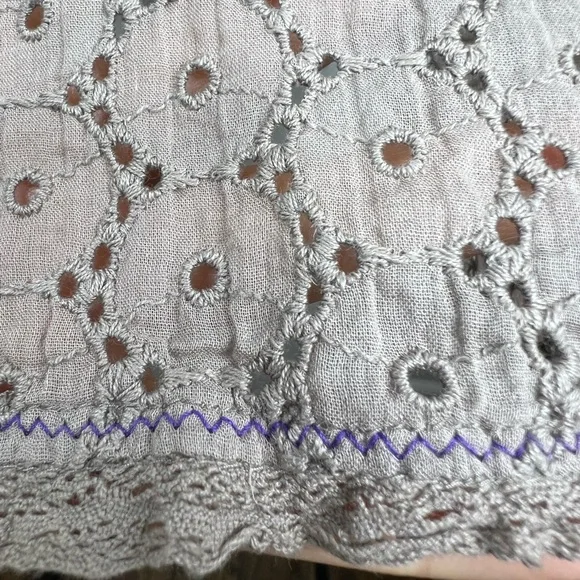 Free People I Got My Eyelet On You Crochet Eyelet Top in Taupe Size Medium - Picture 7 of 10